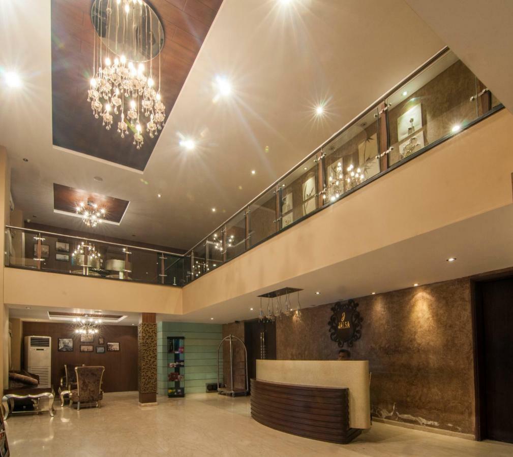 Jalsa Resort Indore Buitenkant foto