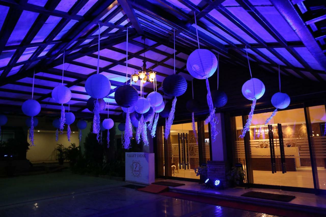 Jalsa Resort Indore Buitenkant foto